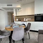 Standing 3 Pieces Cap D 'agde Ct037-053 Apartment *