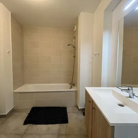 Appartement Standing 3 Pièces Cap D 'agde Ct037-053 *