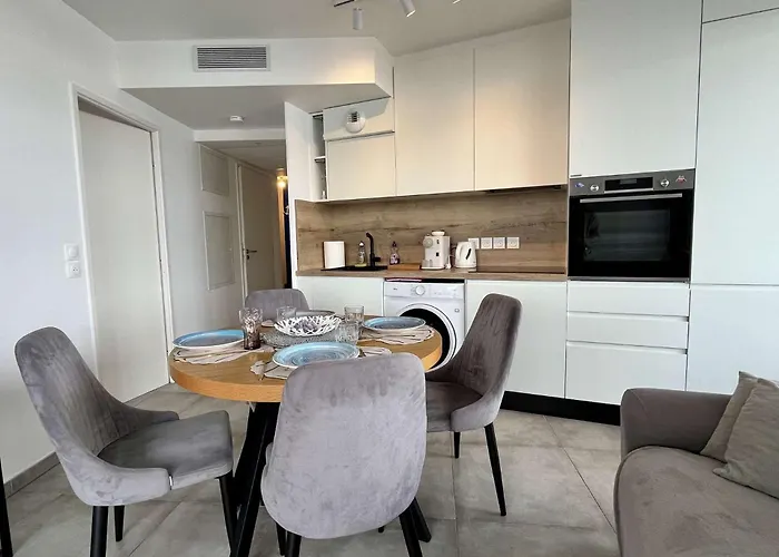 Standing 3 Pieces Cap D 'agde Ct037-053 Apartment *